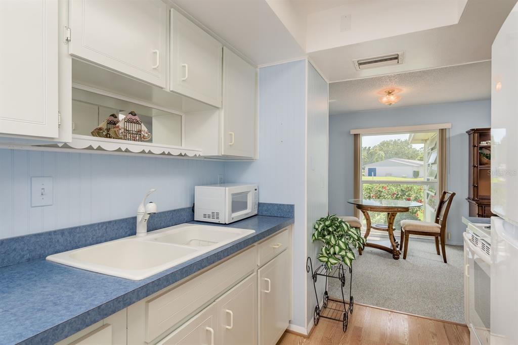 2738 Sherbrooke Lane, Unit C Palm Harbor, FL 34684 - Photo 10 of 55