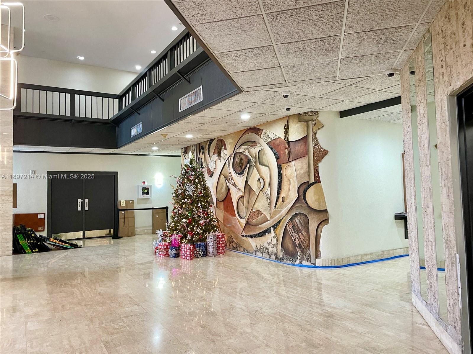 2750 Northeast 183rd Street, Unit 2308 Aventura, FL 33160 - Photo 16 of 19 a view of garage