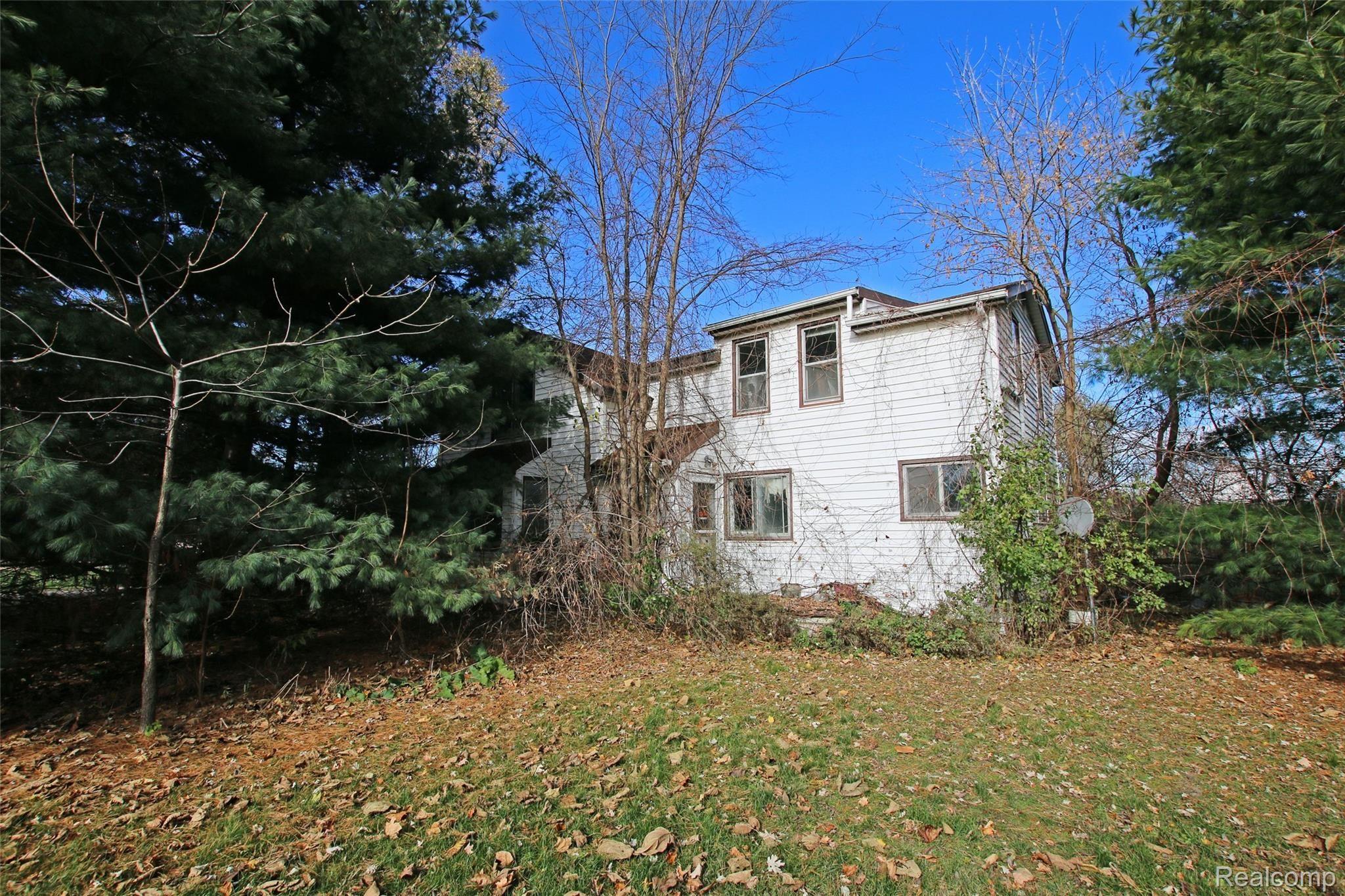 4451 East Mt Morris Road Mount Morris, MI 48458 - Photo 3 of 35 3) Front.jpg