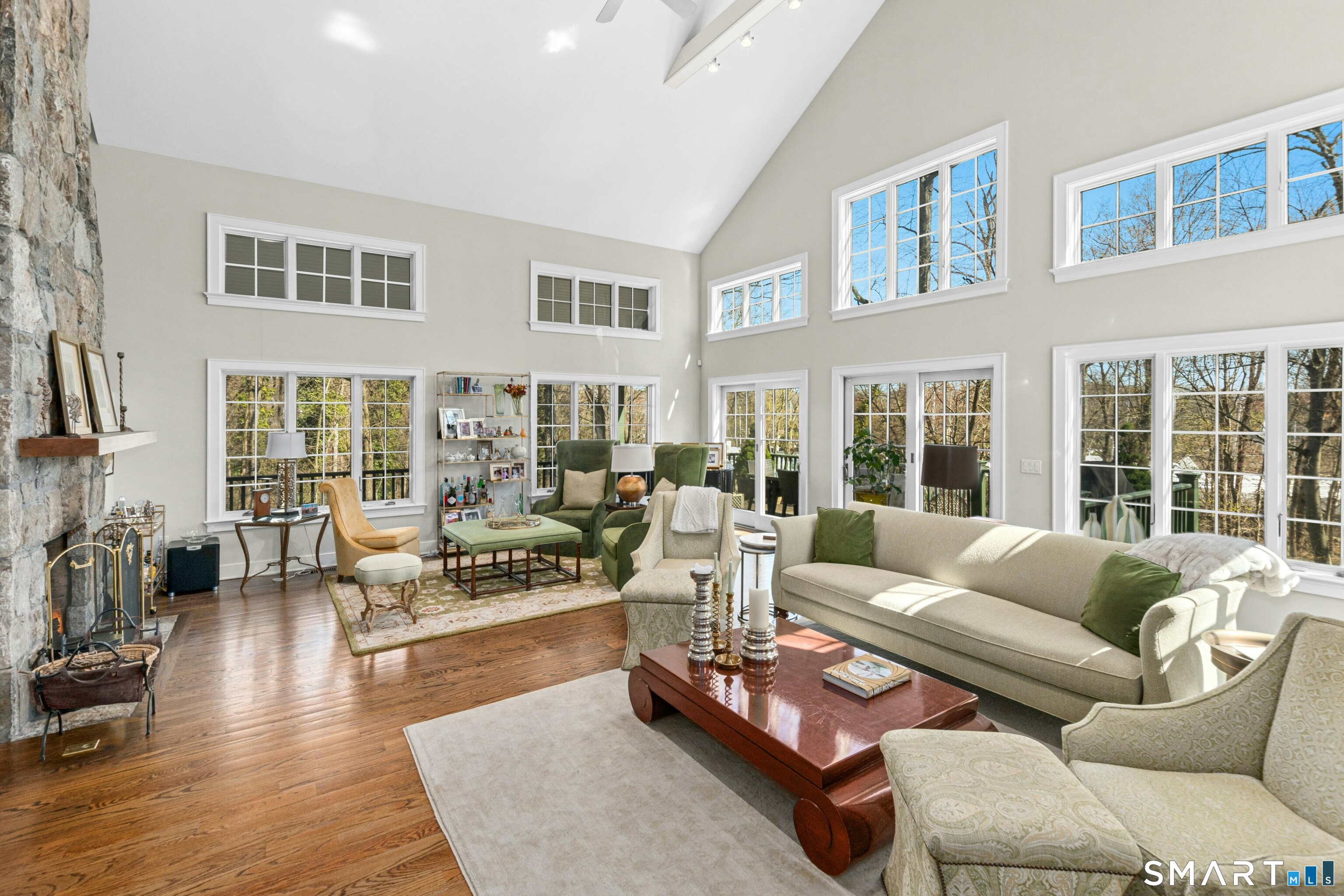 9 Dancing Bear Road Norwalk, CT 06853 - Photo 4 of 39