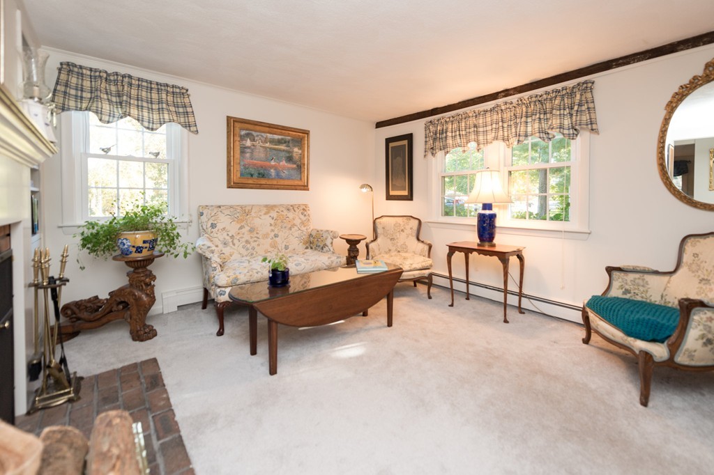 146 First Parish Road Scituate, MA 02066 - Photo 3 of 23