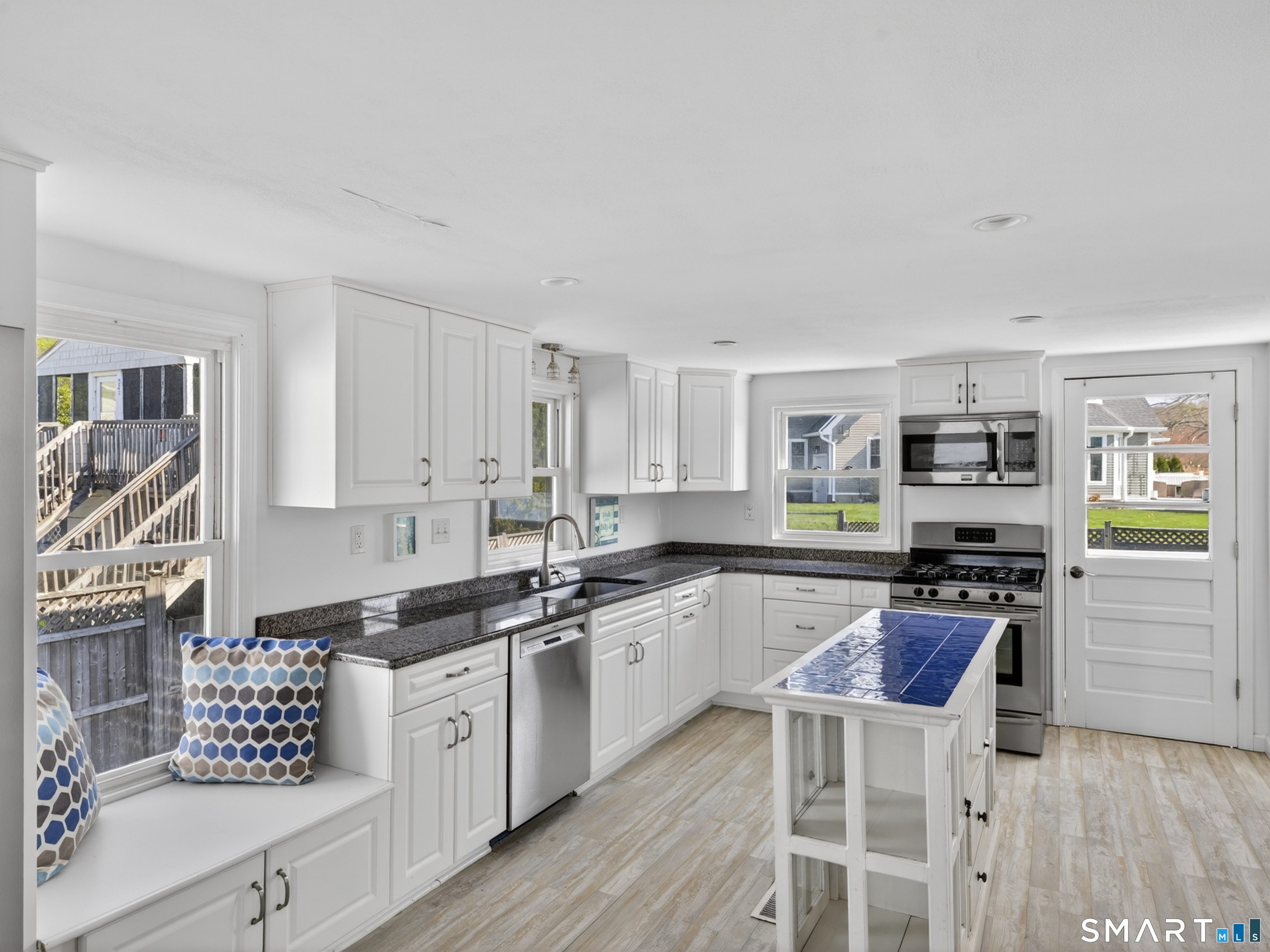 224 Salt Island Road Westbrook, CT 06498 - Photo 7 of 34