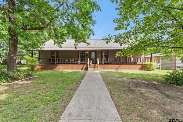 $315,000 | 2270 Donna Drive, Chandler, TX 75758