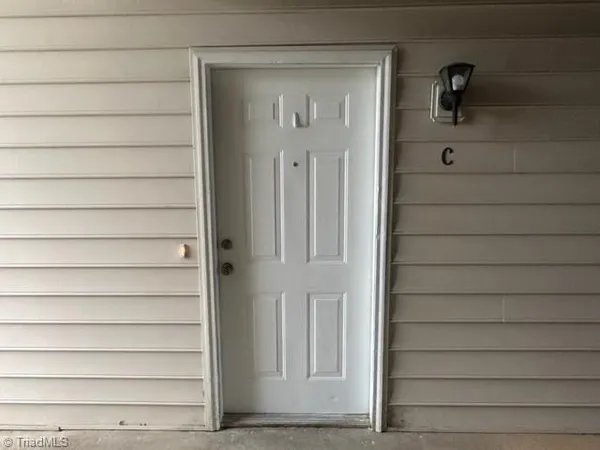 $1,650 | 800 Folly Court, Unit C, Greensboro, NC 27409