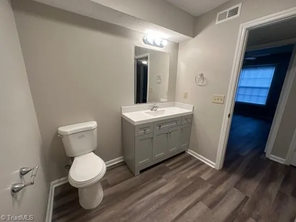 $1,650 | 800 Folly Court, Unit C, Greensboro, NC 27409