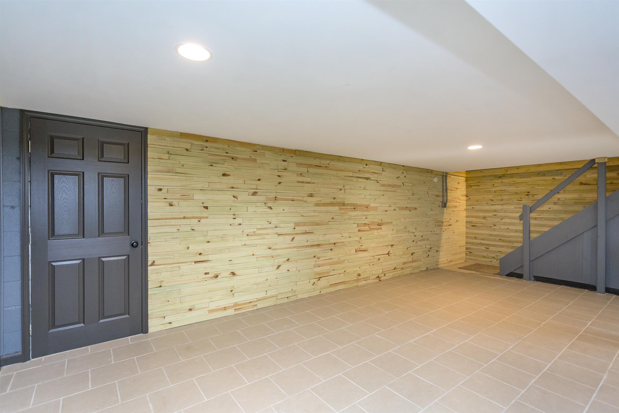 505 Harding Place Nashville, TN 37211 - Photo 22 of 24 a view of an empty room