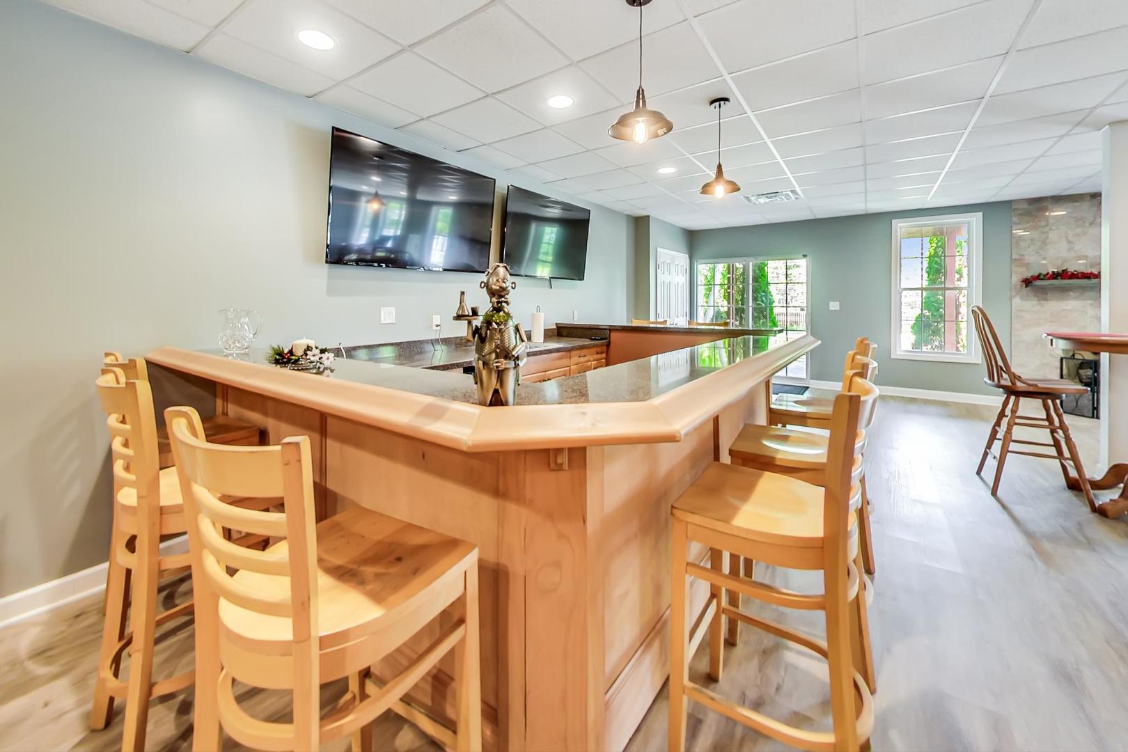 2101 Bull Ridge Drive McHenry, IL 60050 - Photo 53 of 83 a large kitchen with a table and chairs in it