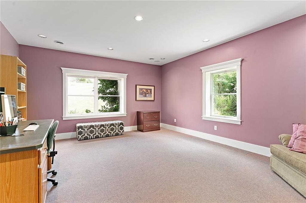 50 Locker Road Eighty Four, PA 15330 - Photo 10 of 25