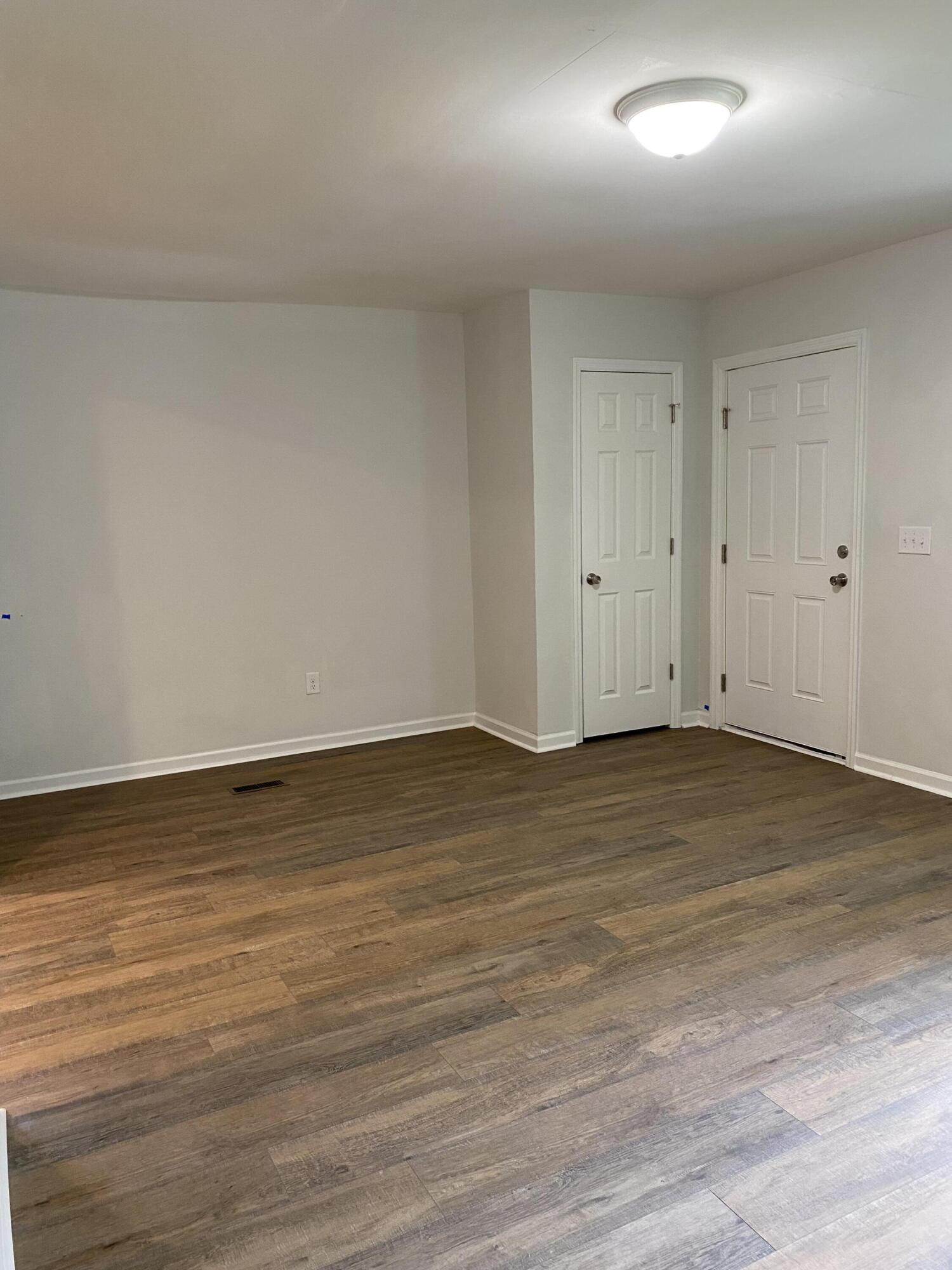 5806 Sledge Street, Unit A Hanahan, SC 29410 - Photo 3 of 22 IMG_2537