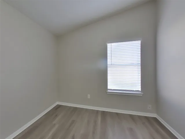 $1,569 | 3134 Boynton Drive, Houston, TX 77045