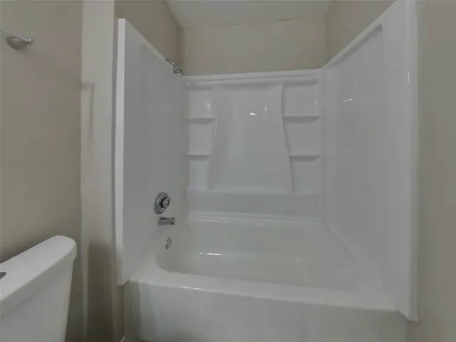 $1,569 | 3134 Boynton Drive, Houston, TX 77045