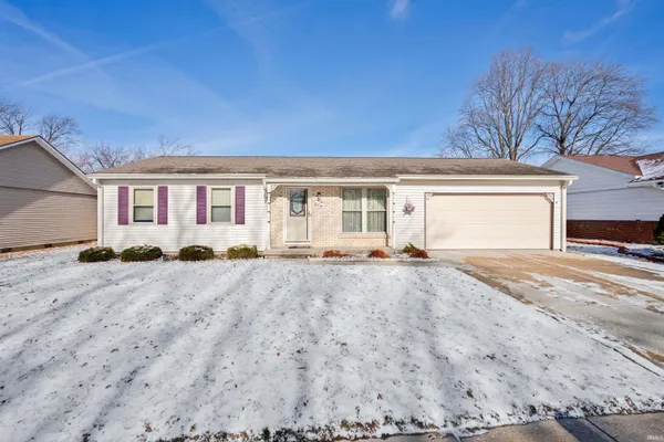 $184,900 | 1904 Sherwood Drive, Kokomo, IN 46902
