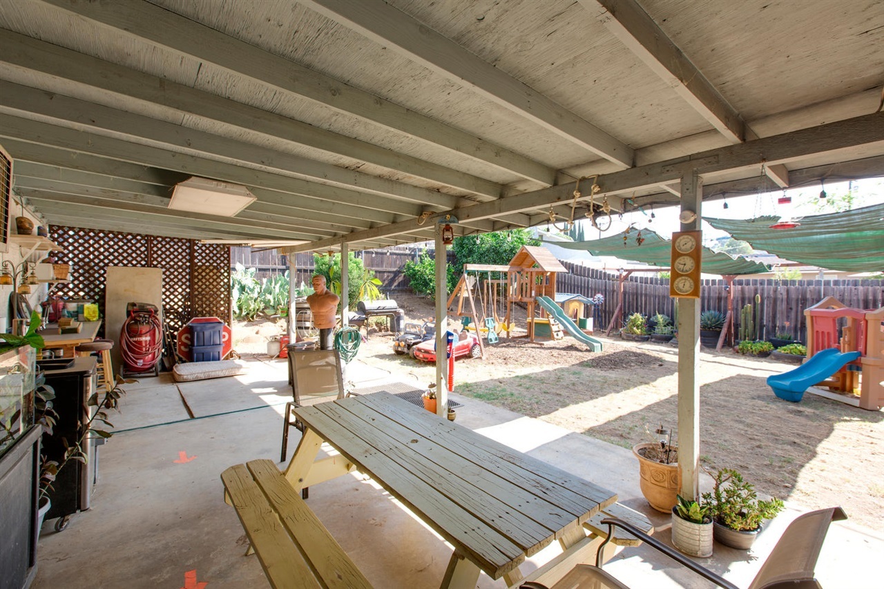 13449 Sebago Avenue Poway, CA 92064 - Photo 10 of 23 Gallery Image 10