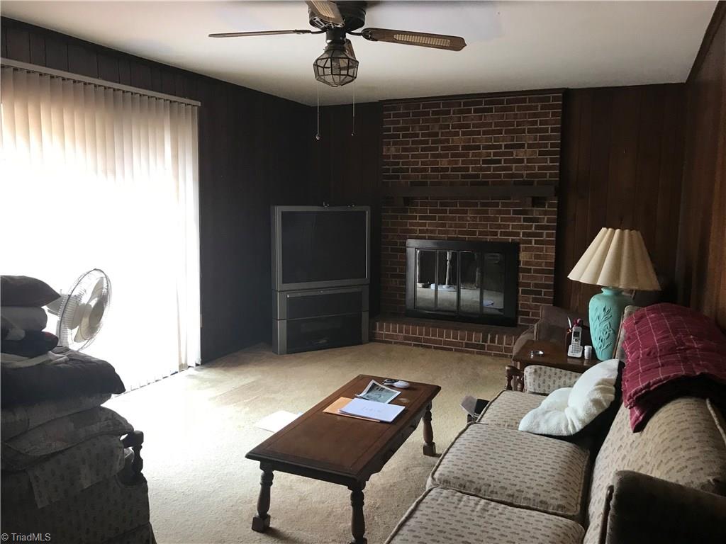 2652 Wards Gap Road Mount Airy, NC 27030 - Photo 4 of 18 Gallery Image 4