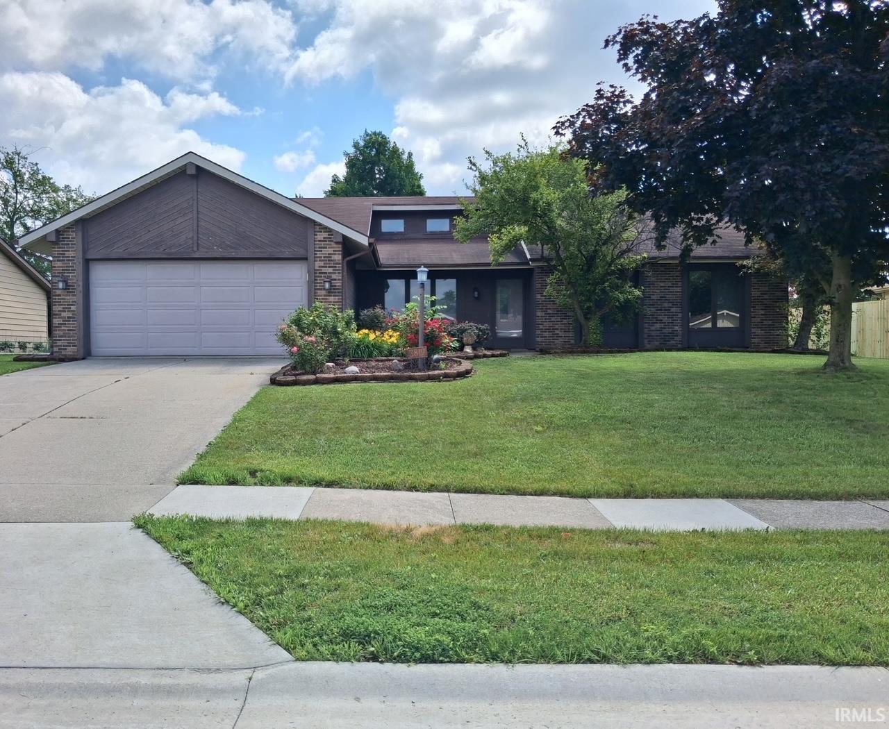 3819 Winterfield Run Fort Wayne, IN 46804 - Photo 1 of 22