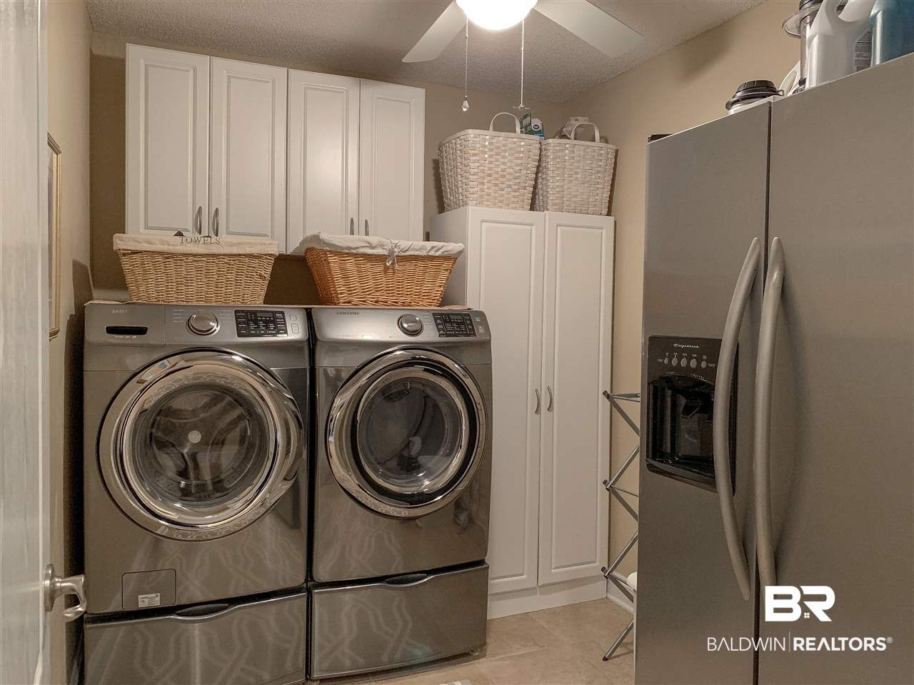 27724 Oakachoy Loop Daphne, AL 36526 - Photo 16 of 40 Laundry Room