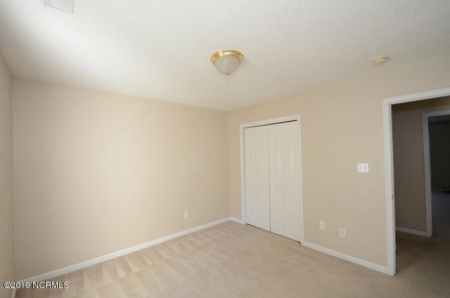 526 Raintree Road Jacksonville, NC 28540 - Photo 31 of 58 526 RAINTREE 32