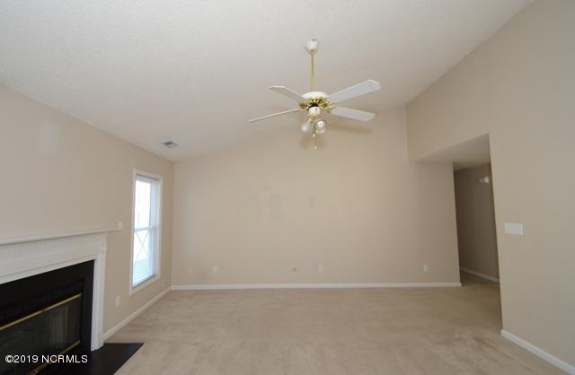 526 Raintree Road Jacksonville, NC 28540 - Photo 9 of 58 526 RAINTREE 10