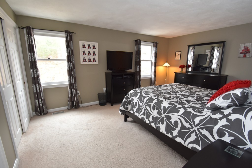 10 Oak Ridge Drive, Unit 4 Maynard, MA 01754 - Photo 9 of 16 Gallery Image 9