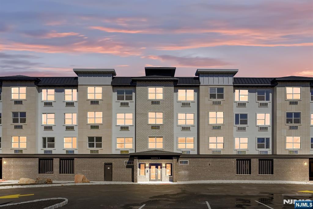 95 Shepherd Lane, Unit B302 Totowa, NJ 07512 - Photo 13 of 19