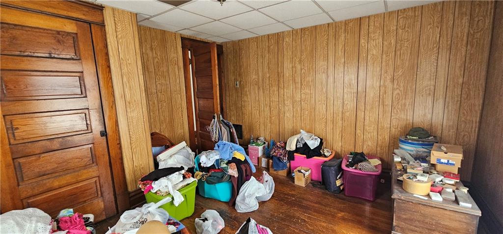 417 Uber Street New Castle, PA 16101 - Photo 18 of 43 a room with musical equipment