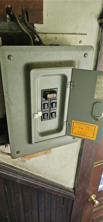 417 Uber Street New Castle, PA 16101 - Photo 30 of 43