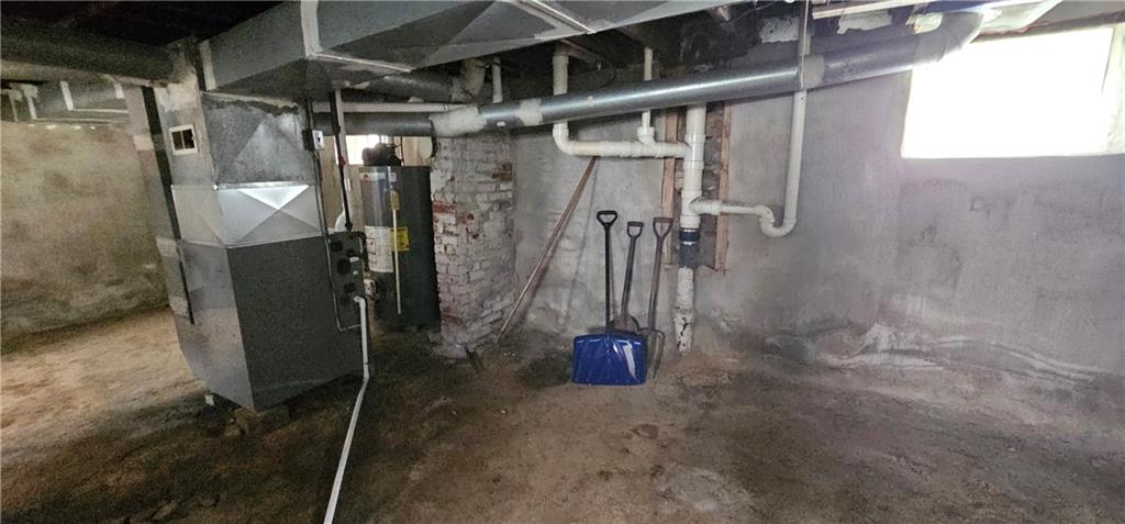 417 Uber Street New Castle, PA 16101 - Photo 33 of 43 a view of a room with water heater