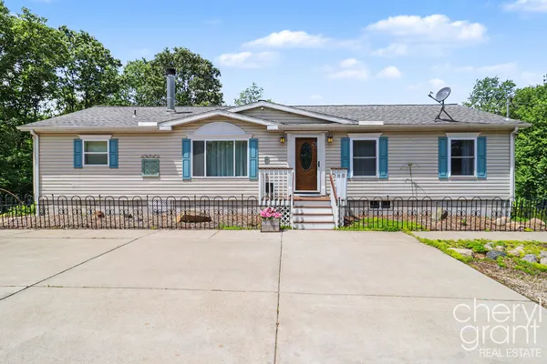 $270,000 | 4103 170th Avenue, Morley, MI 49336