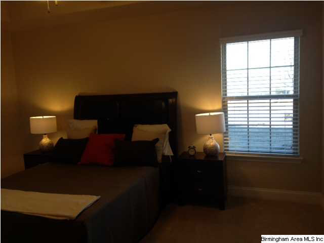 221 Crisfield Circle Alabaster, AL 35007 - Photo 7 of 12