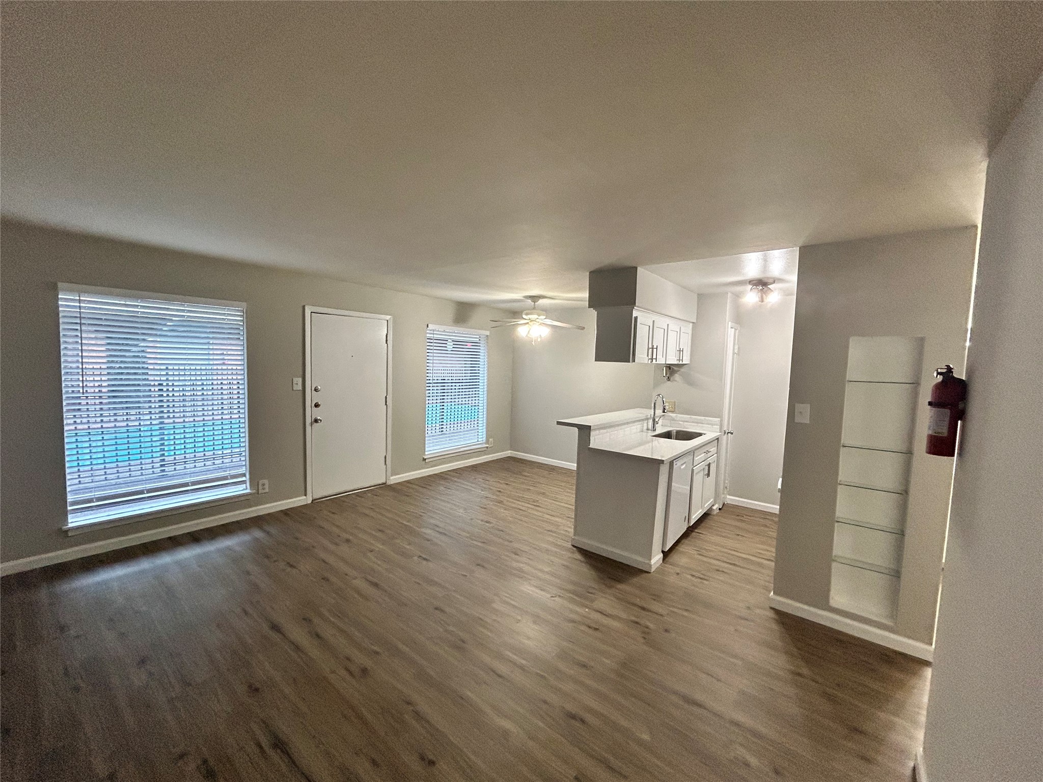 1401 Kipling Street, Unit 17 Houston, TX 77006 - Photo 2 of 12