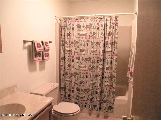 204 Elk Run Road Pocono Lake, PA 18347 - Photo 18 of 21 Main Bathroom - Second Floor