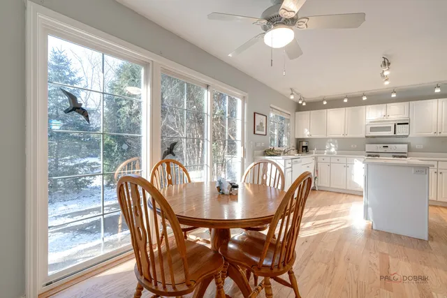 $599,000 | 22 Ashford Court, Lincolnshire, IL 60069