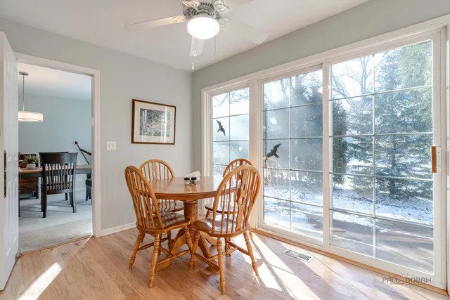 $599,000 | 22 Ashford Court, Lincolnshire, IL 60069