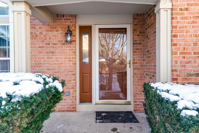 $599,000 | 22 Ashford Court, Lincolnshire, IL 60069