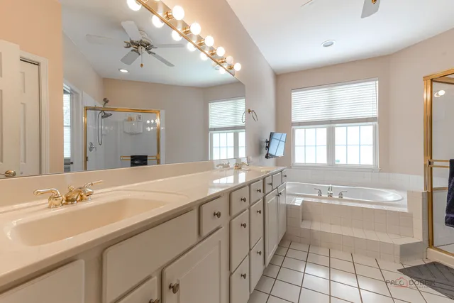 $599,000 | 22 Ashford Court, Lincolnshire, IL 60069