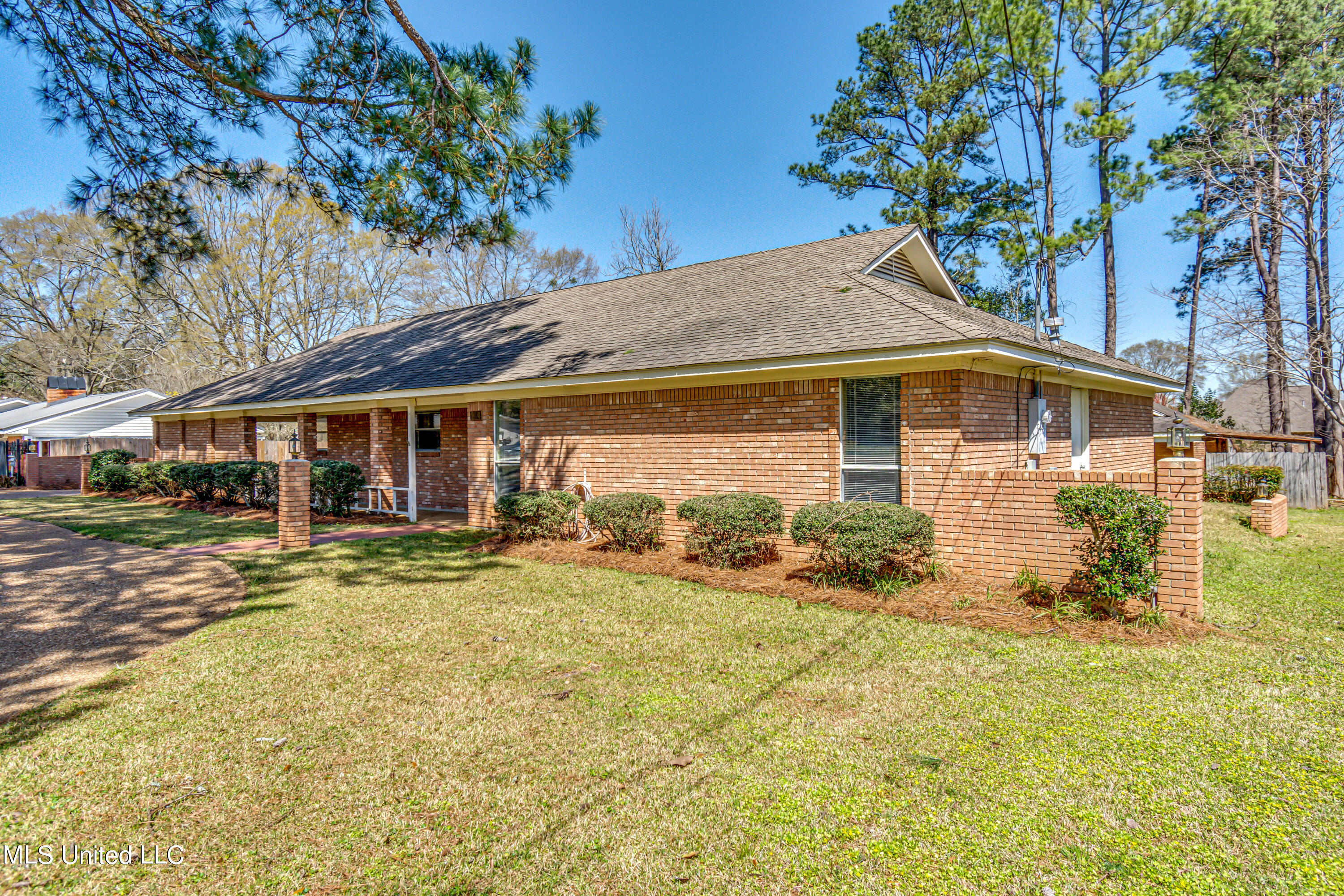 244 Mackey Drive Ridgeland, MS 39157 - Photo 40 of 52 244 Mackey Dr-53