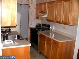 110-30 Byberry Road, Unit P10 Philadelphia, PA 19116 - Photo 4 of 6 Gallery Image 4