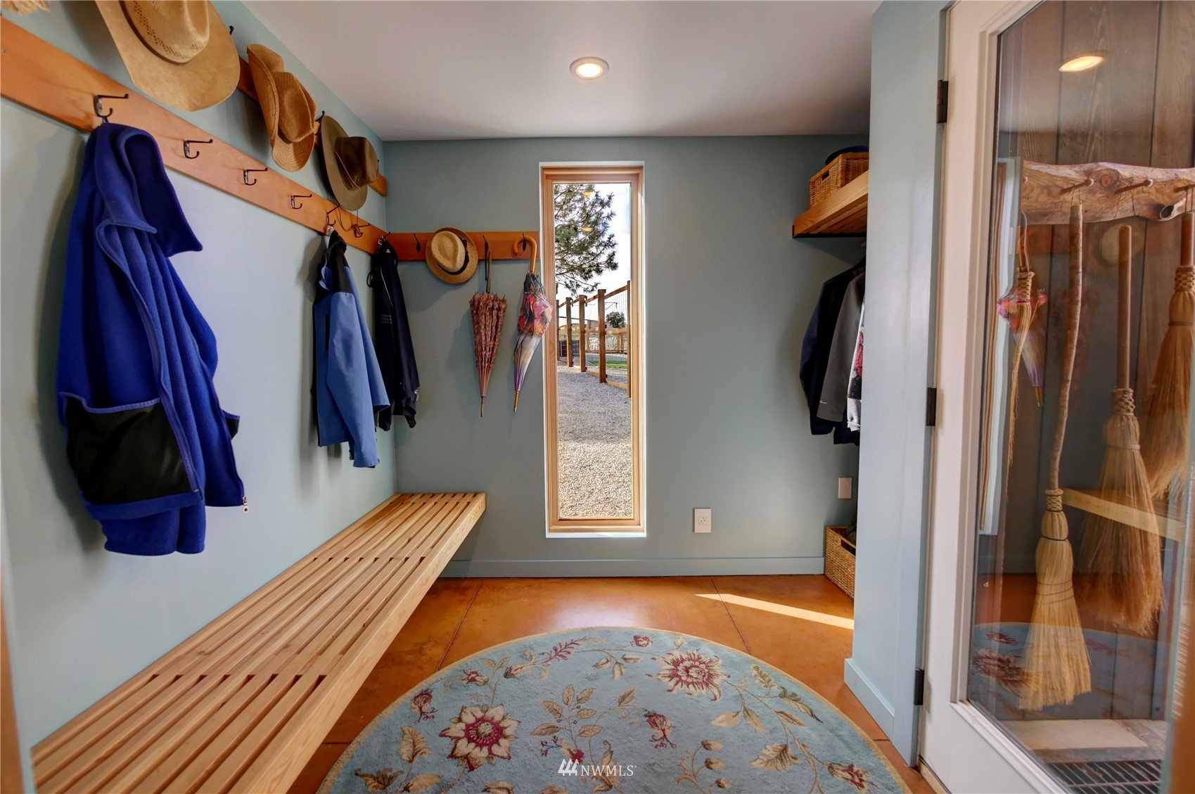 107 Nanasu Road Twisp, WA 98856 - Photo 9 of 40 Gallery Image 9