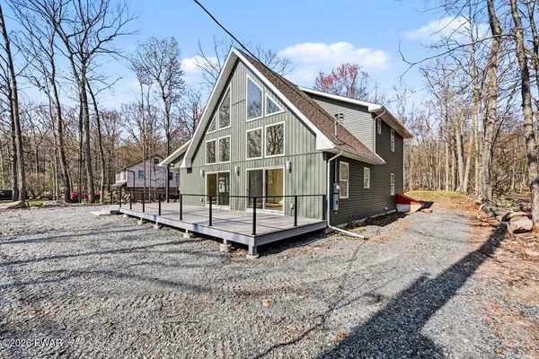$650,000 | 78 East Shore Drive, Hawley, PA 18428