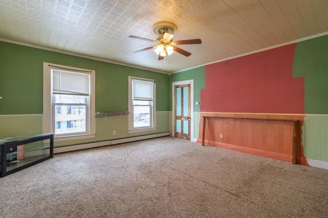 $299,900 | 50 Maple Street, Orleans, VT 05860