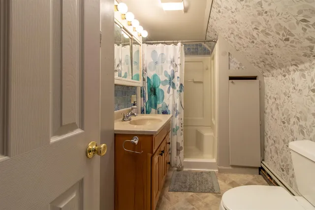 $299,900 | 50 Maple Street, Orleans, VT 05860