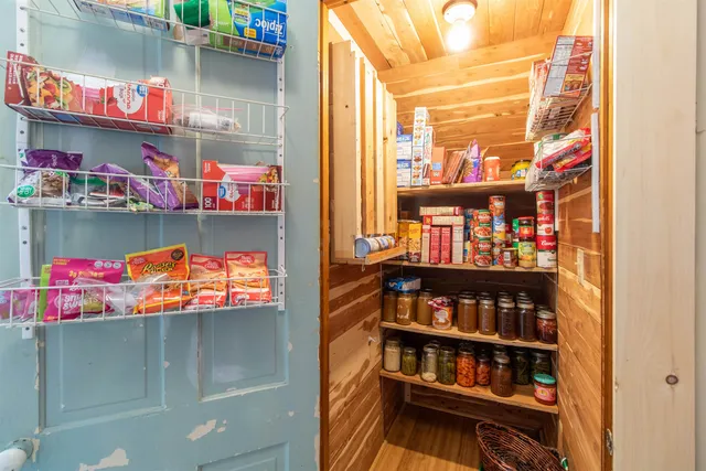 $299,900 | 50 Maple Street, Orleans, VT 05860