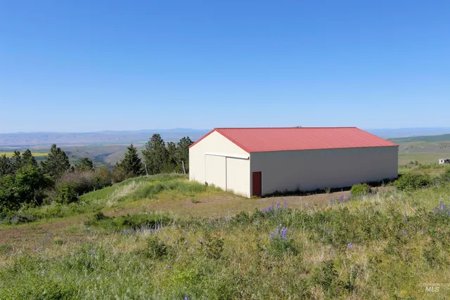 $495,000 | 39055 Hilltop Lane, Lewiston, ID 83501