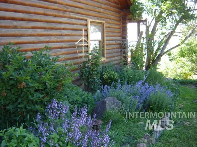 $495,000 | 39055 Hilltop Lane, Lewiston, ID 83501