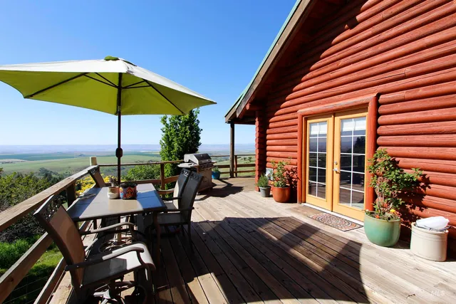 $495,000 | 39055 Hilltop Lane, Lewiston, ID 83501