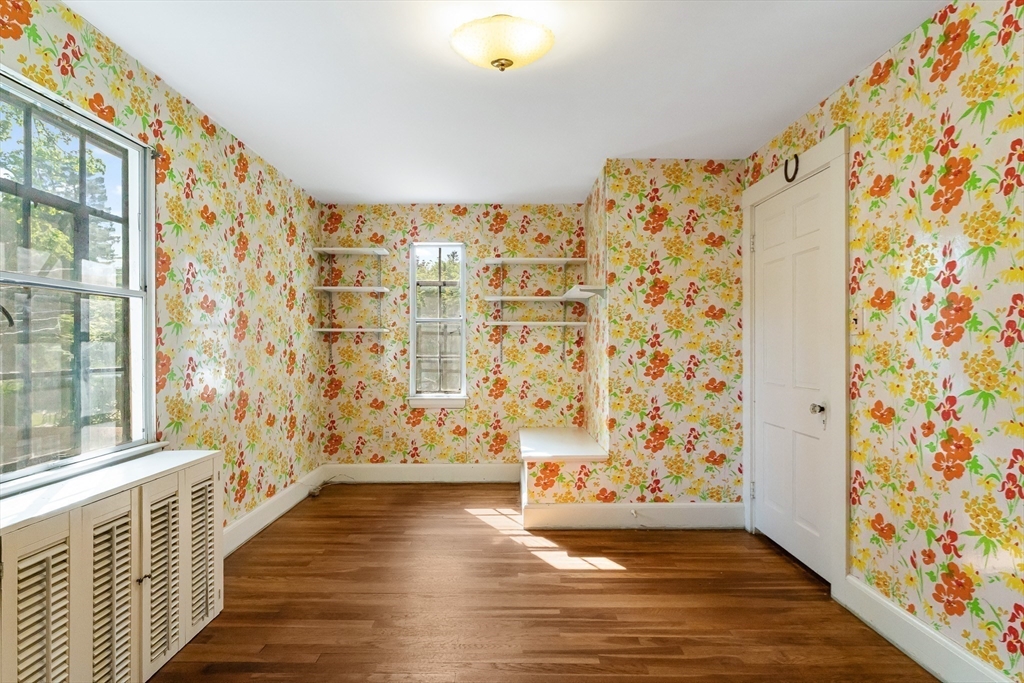 21 Whittlesey Road Newton, MA 02459 - Photo 15 of 26