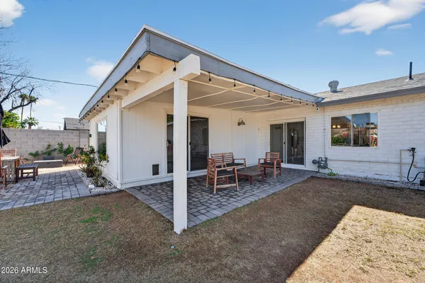 $1,000,000 | 4622 East Virginia Avenue, Phoenix, AZ 85008