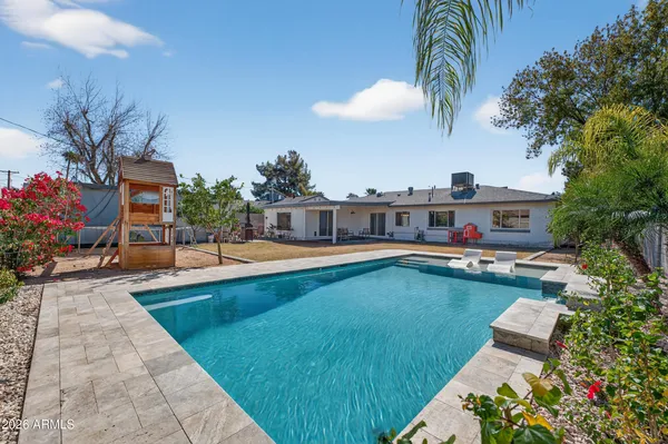 $1,000,000 | 4622 East Virginia Avenue, Phoenix, AZ 85008