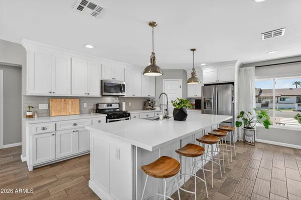 $1,000,000 | 4622 East Virginia Avenue, Phoenix, AZ 85008