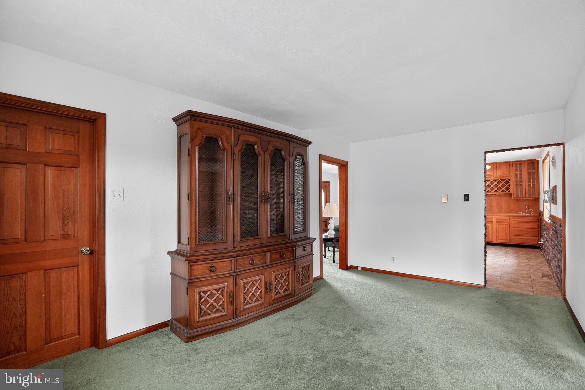 77 Harmony Road Gibbstown, NJ 08027 - Photo 13 of 37 Gallery Image 13